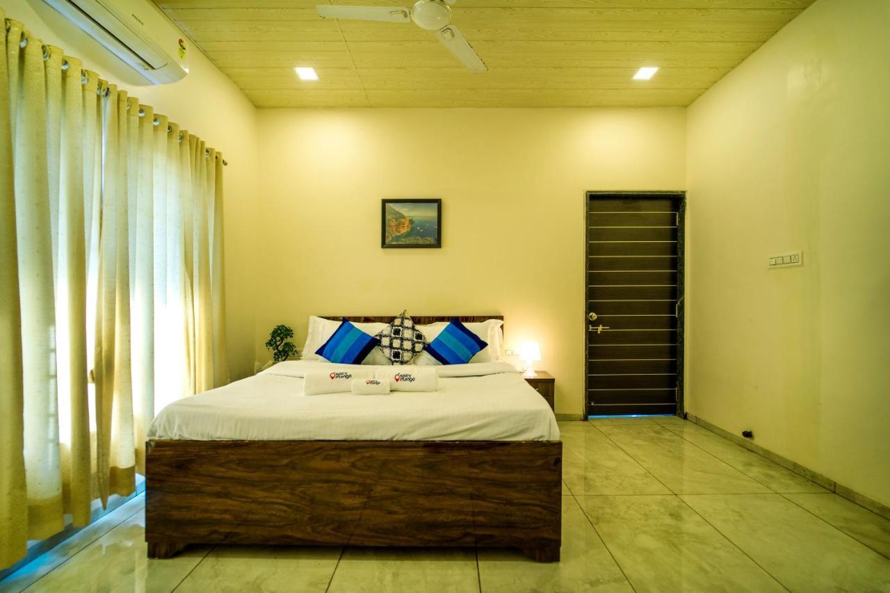 Spicy Mango Villa Insam - Hill View Villa In Karjat Dış mekan fotoğraf