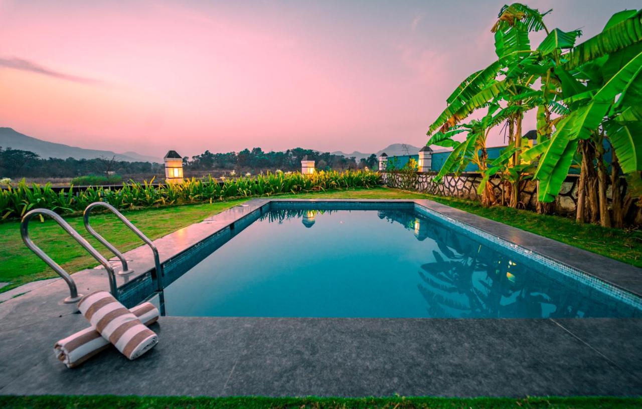 Spicy Mango Villa Insam - Hill View Villa In Karjat Dış mekan fotoğraf